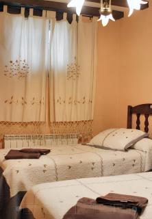 Family Apartment with Mountain View in Hueva - Hueva - 7
