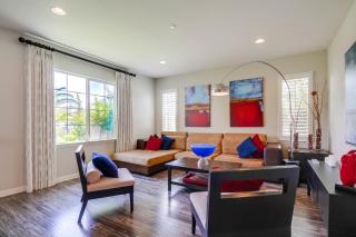 Private Pool Scenic and Spacious Chula Vista Estate - Chula Vista - 3