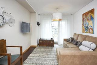 Modern Apartment Porto 100m² + Balcony - Porto - 5
