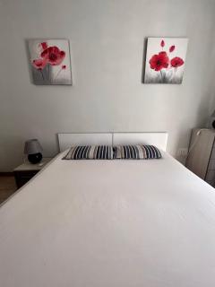 S1 Double room, shared bathroom - St Julian's - 4
