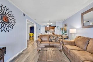 SC329 Sea Cabin 2BR/2B Condo with Direct Ocean Views - Myrtle Beach - 1