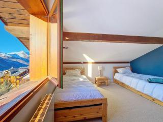 Appartement cosy avec mezzanine et balcon, au pied des pistes, Wi-Fi inclus - FR-1-344-825 - 1