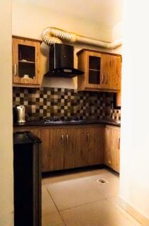 Cozy 1BHK Apartment Near Giga Mall - Islamabad - 8
