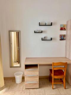 S2 Single room, shared bathroom - St Julian's - 8