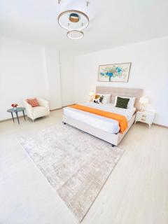 executive vibrant view three bedroom apartment with swimming pool,mordern equipped gym free parking space and, child play area and comforting rooftop with city views - Nairobi - 2