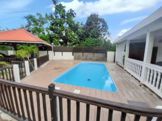Bungalow charmant au Robert + piscine - Le Robert - 3