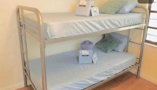 Men Beds - Free Coffee - WiFi - Parking - 3 Miles to the Beach - Fort Lauderdale - 9