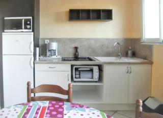 Studio charmant à Hyères - 20 m² - Terrasse accueillante - 3