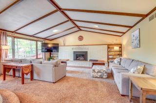 Rhinelander Chain of Lakes Home with River Dock! - Rhinelander - 7