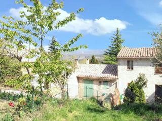 Maison de charme à Vachères avec jardin et vue montagne - Vachères - 0