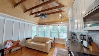 Renovated Romantic Guesthouse Historic Downtown Easy Half Mile Stroll - Beach only 3 Miles! - St. Augustine - 5
