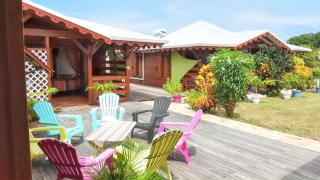 Bungalow charmant à Saint-François avec jardinB - 0