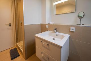 Sieben Zimmer & Ein Tisch - Bobingen - 5