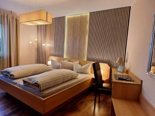 Hotel Garni und Apartments Zur Krone - 5