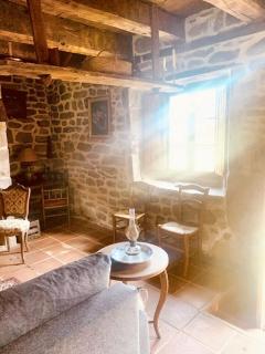 Maison en granite typique à Chaumeil avec jardin privé. - Chaumeil - 7