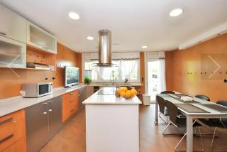 Charming Chalet in Vidreres with Private Pool - Vidreres - 4