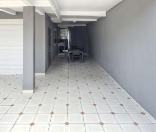 Villa charmante près de Saint-Esprit avec piscine privée - Quartier Monplaisir - 1