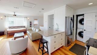 BEST BEACH Cottage Two Gorgeous Ocean Views - Renovated Like POTTERY BARN - Beach Steps Away - 5