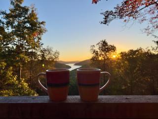 The Sunrise Cabin with Amazing Views - Lampe - 5