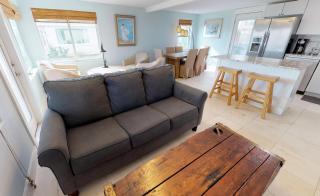 Cottage Three DIRECT OCEANFRONT Best Section of Beach - Steps to Beach -Walk to Restaurants - 3
