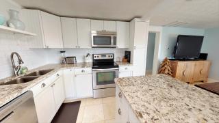 Cottage Three DIRECT OCEANFRONT Best Section of Beach - Steps to Beach -Walk to Restaurants - 1