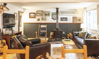Grouse Haus Rainier Base Camp - Packwood - 8