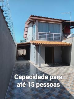 Casa de praia com piscina, para 15 pessoas, com 5 vagas de garagem - 7