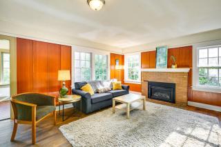 Spacious Eugene Home with Patio - Walk to UO Campus! - 7