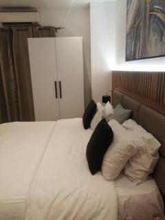 Bark Luxury Apartments @The Signature - 8