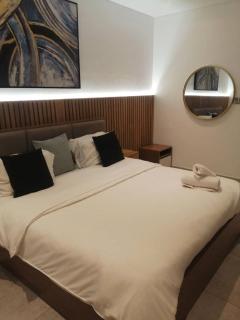 Bark Luxury Apartments @The Signature - 5