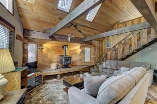 Lake Creek Cabin - Packwood - 8