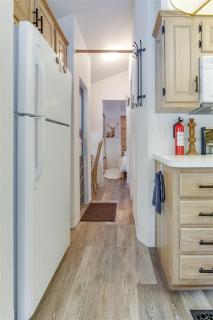 Minimalist Hideaway - Packwood - 2