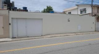 Casa da Sil com garagem, ar, wifi, perto Expocentro - Balneário Camboriú - 1