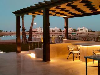Stay at elgouna with private heated pool villa - 5