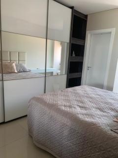 Suíte para duas pessoas em apartamento familiar - Itapema - 0