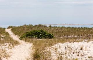 Water's edge renovated Condo with Marina Views - Truro - 6