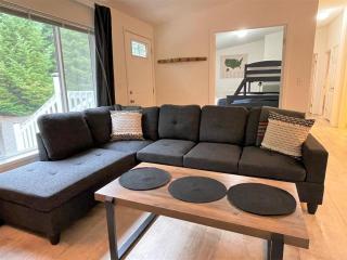 Nanook Haus - Packwood - 3