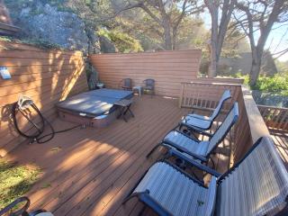 Ocean Cabin 19 With Jacuzzi And Spacious Deck - Smith River - 2