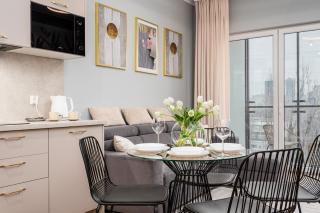 Prymasa Tysiąclecia 83A By PerfectApart 529 Free Parking - 7