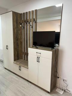 Sunny 2bedroom Apartment near city center Radauti - Rădăuţi - 5