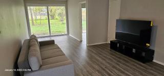 3BR Spacious Home with Backyard - Houston - 3