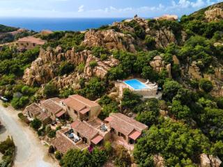 Residence with swimming-pool In Costa Paradiso - Costa Paradiso - 2