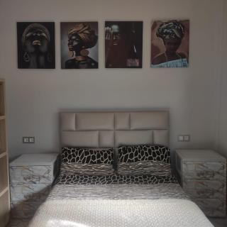Mounia Moon - Casablanca - 1