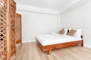 Charming Spacious 4 Big rooms with Sweet king beds - Istanbul - 1