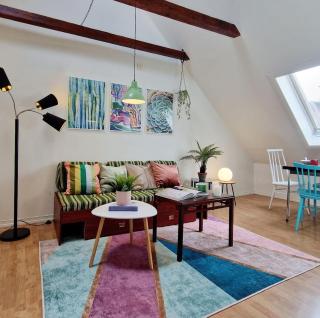 Top Floor Close to Grieg Hall and Town Square - 0