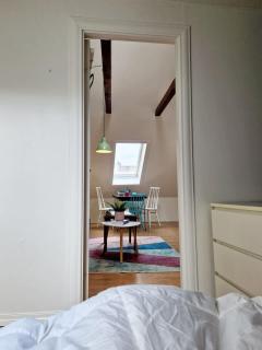 Top Floor Close to Grieg Hall and Town Square - 1