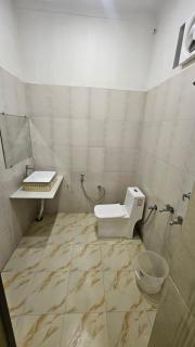 Best hotel Amber guesthouse - Prayagraj - 1