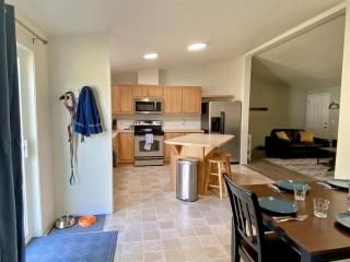 Little Woods Outpost - Packwood - 1