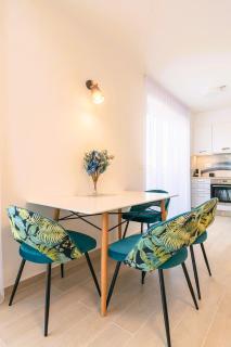 Balaton Bliss Lakefront Apartment - 1