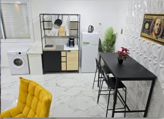 Beautiful Apartment in Ramat Gan next to SHEBA Hospital - Ramat Gan - 0
